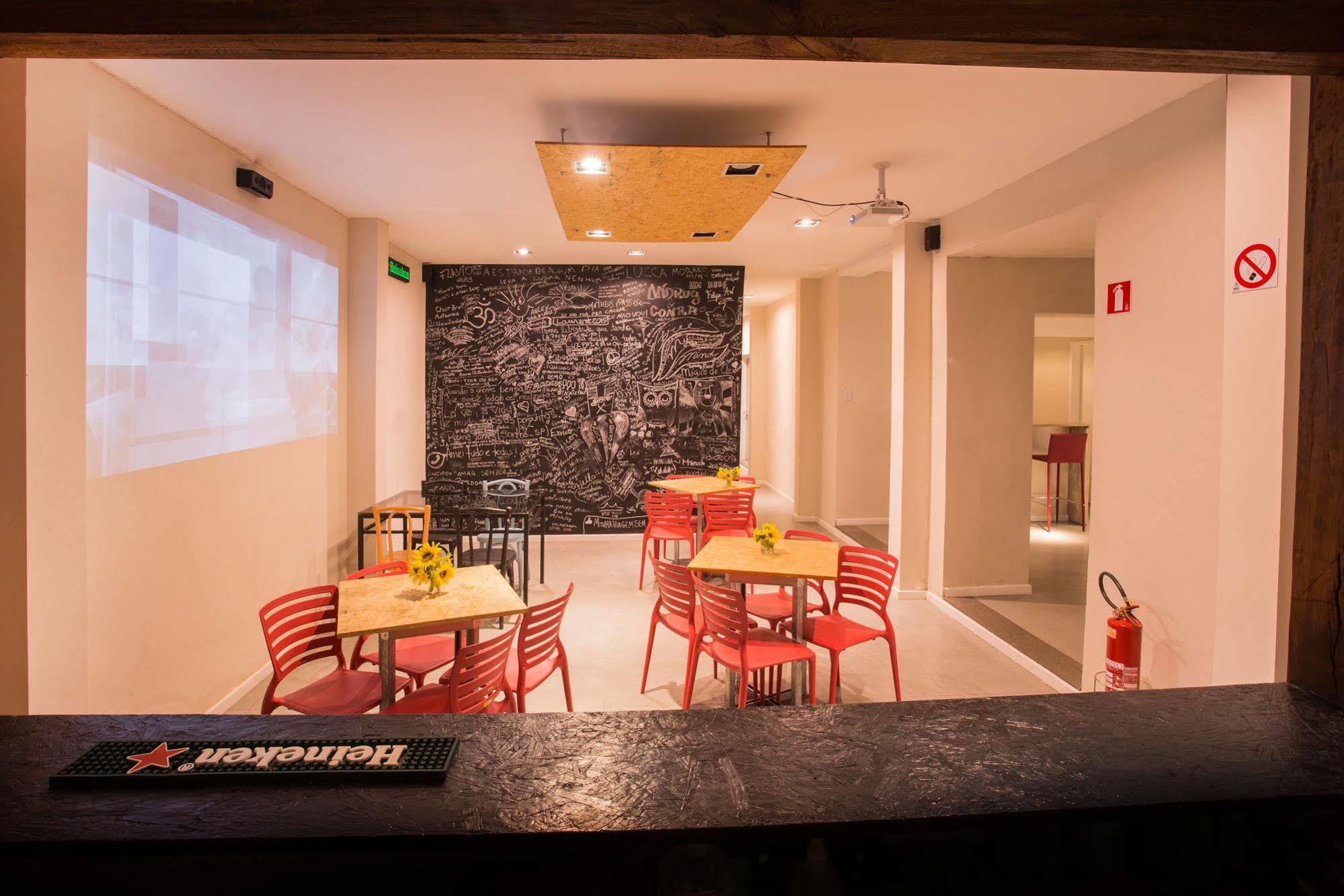 Hello Hostel Pelotas Exterior photo